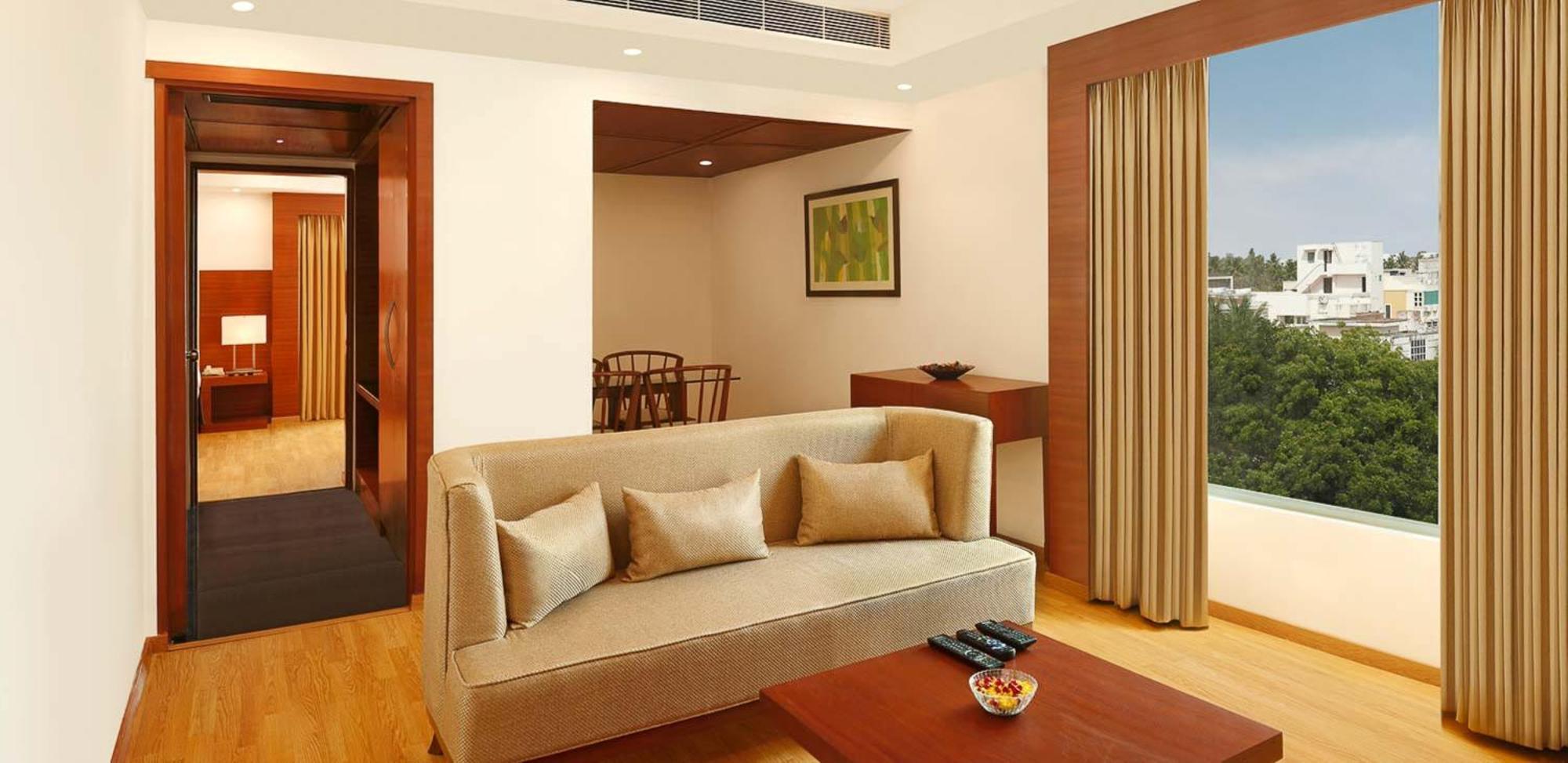 Lemon Tree Hotel Shimona Chennai Exterior photo