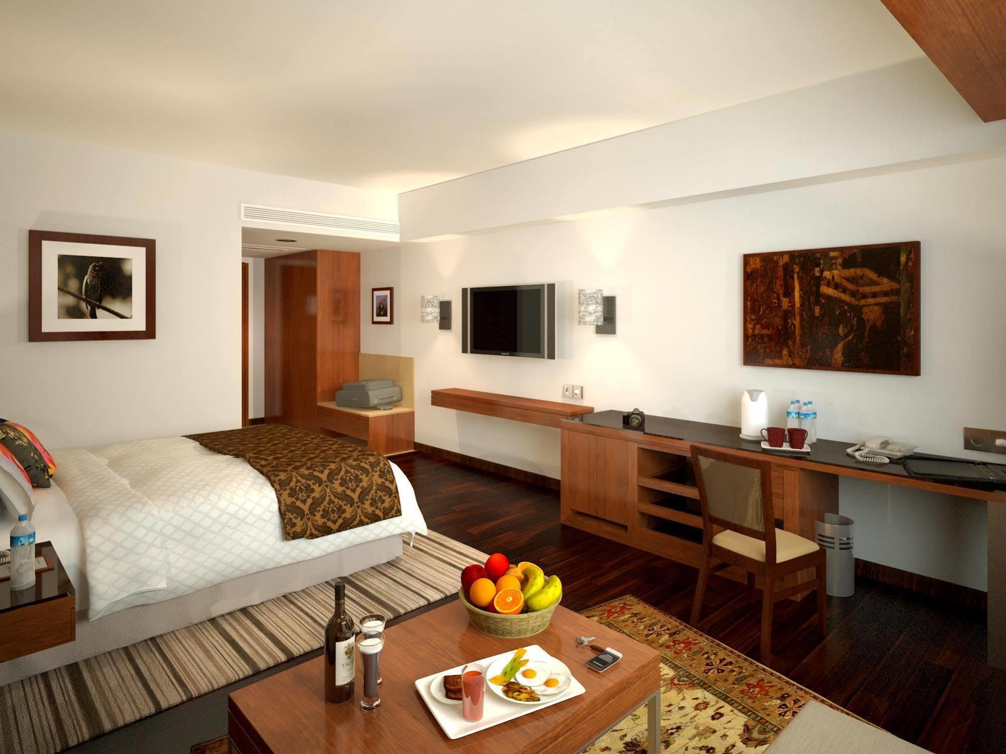 Lemon Tree Hotel Shimona Chennai Exterior photo